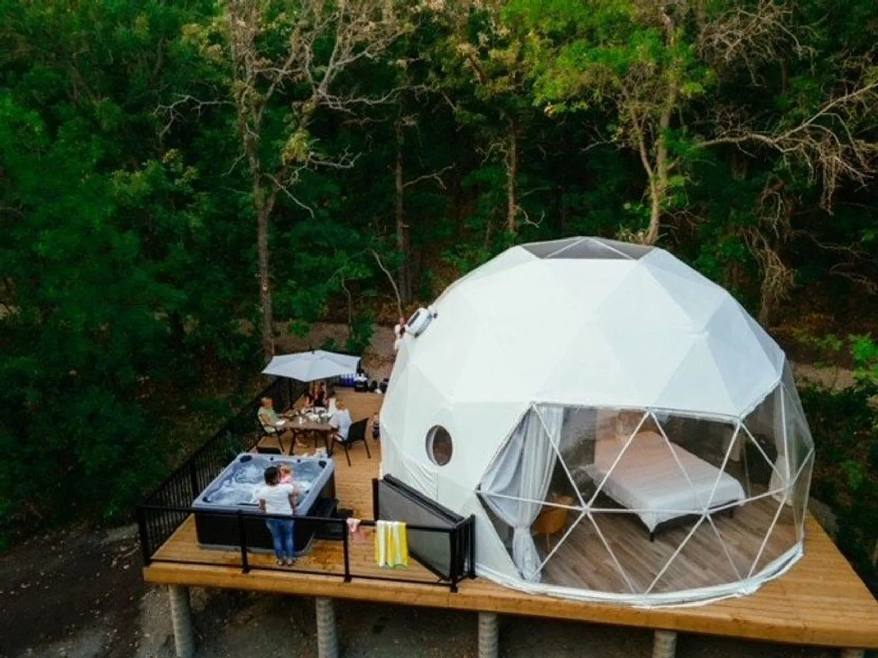Glamourous Domes